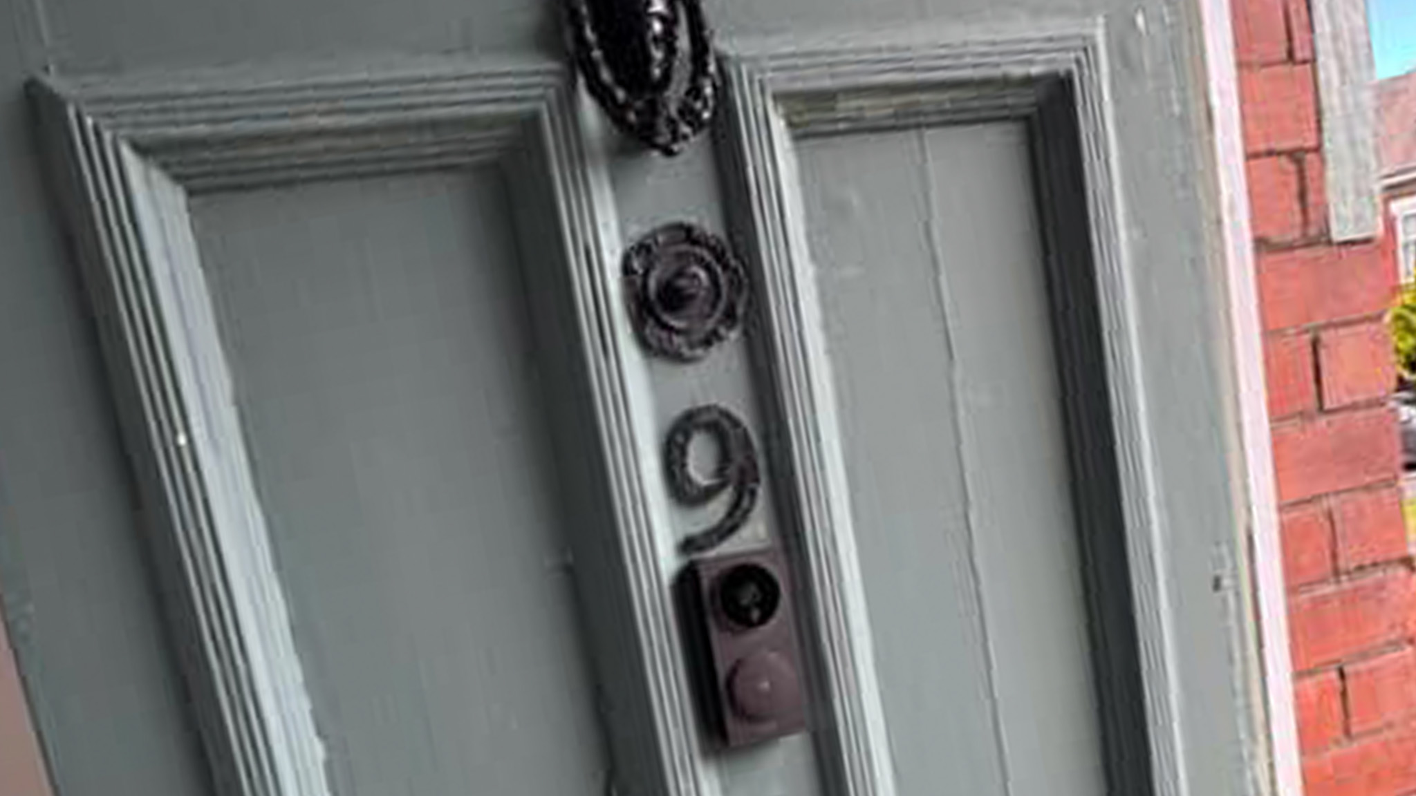 frontdoor-02