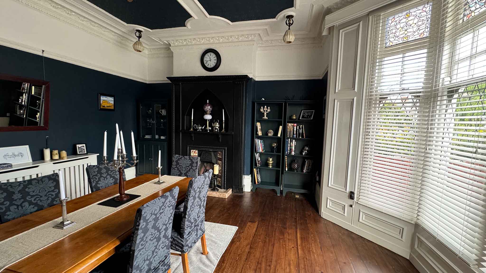 temp-dining-room-02