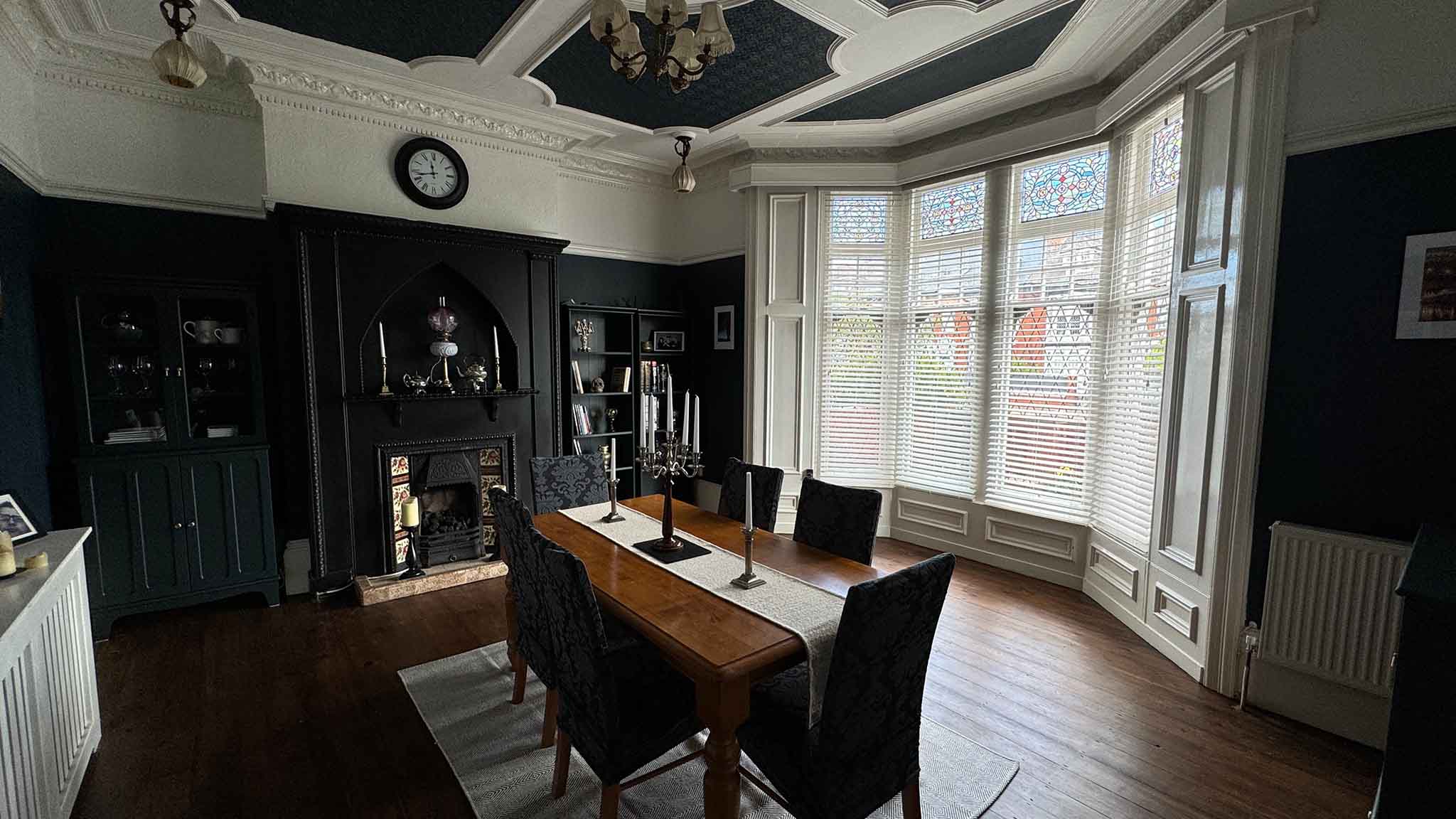 temp-dining-room-04